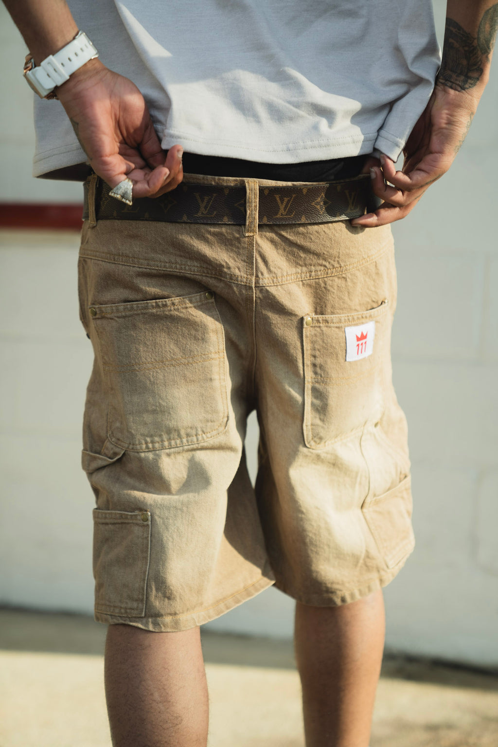 BROWN 111 RAW DENIM SHORTS